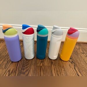 Colorful Owala Water Bottles Set